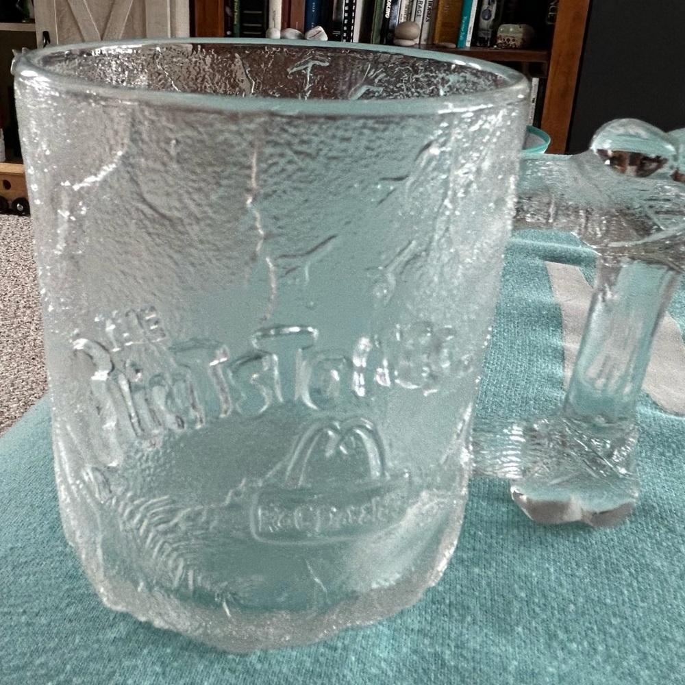 Vintage 1993 McDonald's "The Flintstones" glass mug.